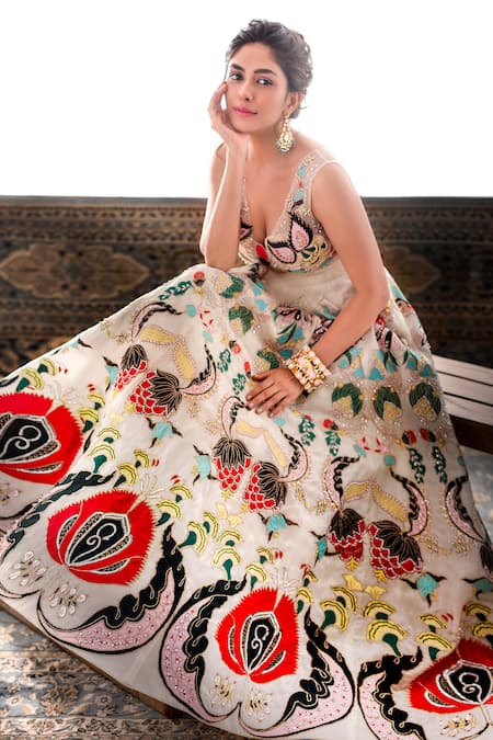 Aisha Rao Embroidered Lehenga Set 