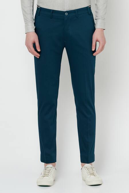 Shop Lacquer Embassy Green Cotton Twill Oerst Trouser at Aza Fashions Shop_Lacquer Embassy_Green Cotton Twill Oerst Trouser _at_Aza_Fashions