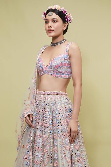 Buy Tamanna Punjabi Kapoor Green Net V Neck Mirror Embellished Bridal Lehenga Set Online at Aza Fashions Buy_Tamanna Punjabi Kapoor_Green Net V Neck Mirror Embellished Bridal Lehenga Set _Online_at_Aza_Fashions