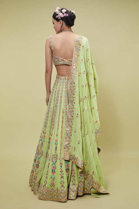 Shop Tamanna Punjabi Kapoor Green Georgette Sweetheart Neck Mirror Embellished Bridal Lehenga Set at Aza Fashions Shop_Tamanna Punjabi Kapoor_Green Georgette Sweetheart Neck Mirror Embellished Bridal Lehenga Set _at_Aza_Fashions