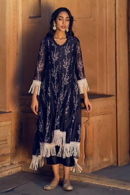 Seeaash_Blue Chanderi Floral Motifs V Neck Asymmetric Kurta And Pant Set_Online_at_Aza_Fashions