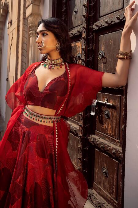 Seeaash Red Beads, Tassels Embellished Belt at Aza Fashions Seeaash_Red Beads, Tassels Embellished Belt_at_Aza_Fashions