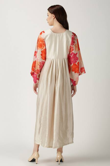 Shop Archana Shah White Bemberg Silk Printed Kurta at Aza Fashions Shop_Archana Shah_White Bemberg Silk Printed Kurta _at_Aza_Fashions