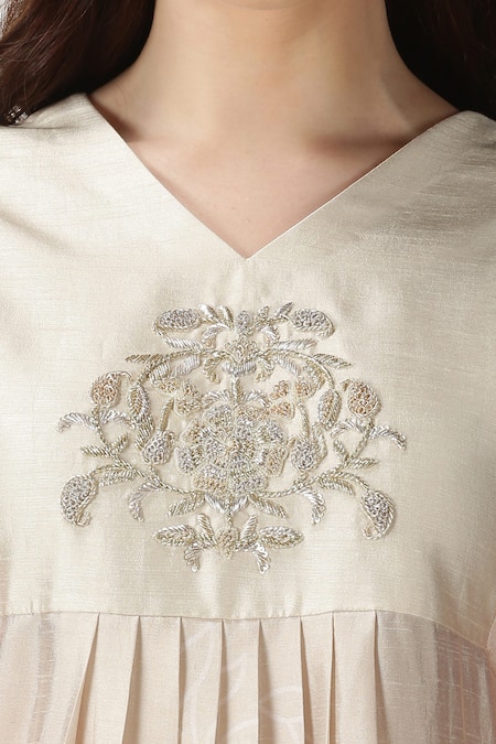 Shop Archana Shah White Bemberg Silk Printed Kurta Online at Aza Fashions Shop_Archana Shah_White Bemberg Silk Printed Kurta _Online_at_Aza_Fashions