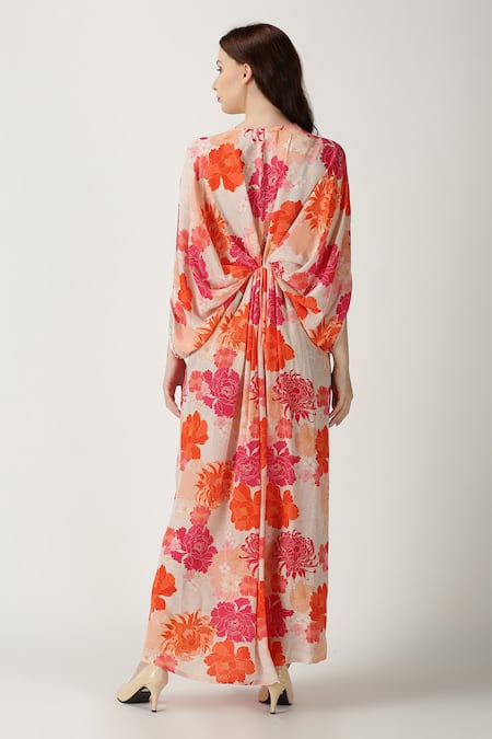 Shop Archana Shah White Crepe Silk Printed Kaftan at Aza Fashions Shop_Archana Shah_White Crepe Silk Printed Kaftan _at_Aza_Fashions