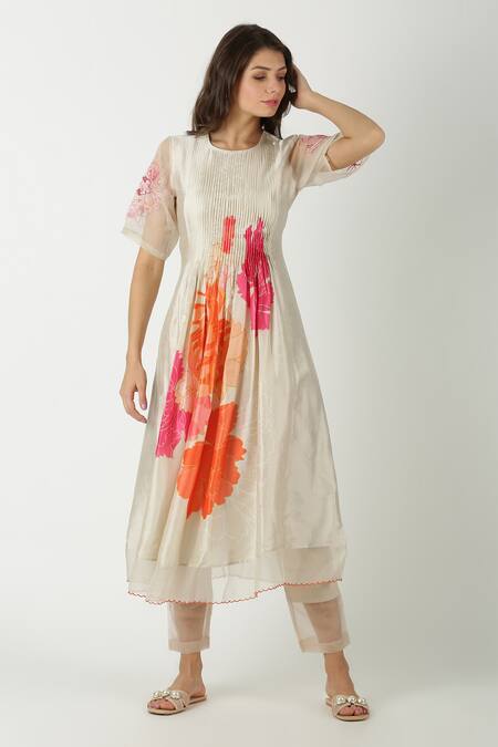 Buy Archana Shah White Bemberg Silk Printed Kurta Online at Aza Fashions Buy_Archana Shah_White Bemberg Silk Printed Kurta _Online_at_Aza_Fashions