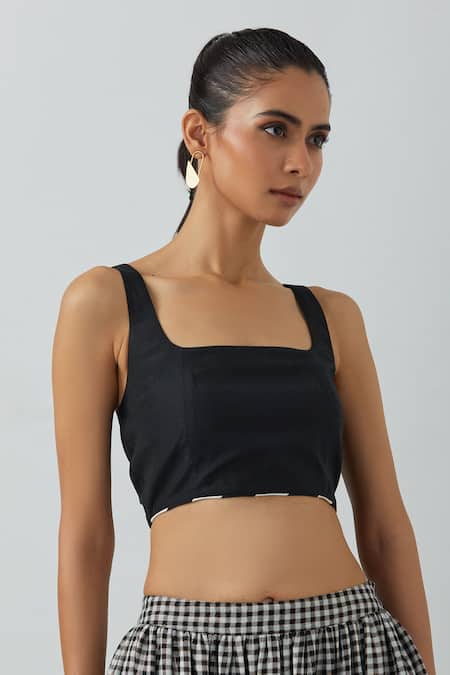 Buy_The Indian Cause_Black Chanderi Square Neck Zade Bralette With Skirt