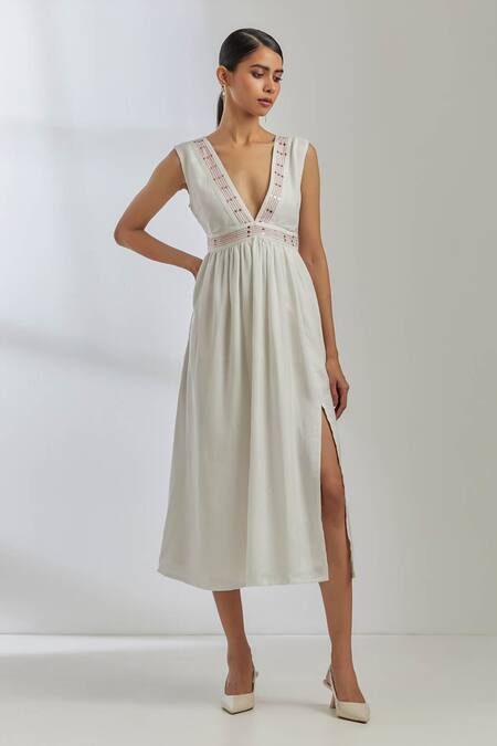 Buy_The Indian Cause_White Silk Sequin Plunge V Neck Sirgus Kurta And Pant Set_Online_at_Aza_Fashions