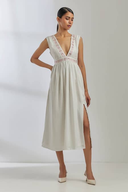 THE INDIAN CAUSE White Silk Embroidered Sequin Plunge V Neck Sirgus Dress 