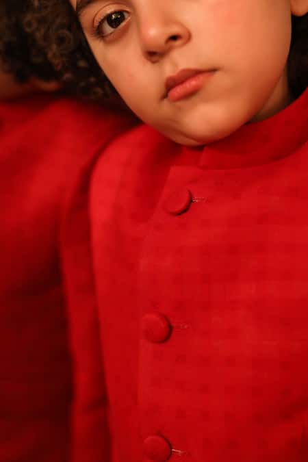 Littleens_Red Cotton Ikhtiyar Jodhpur Suit Set _at_Aza_Fashions
