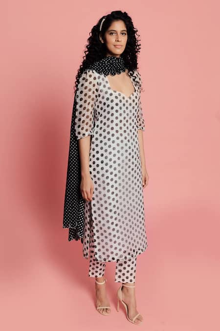 White & Red Polka Dot Dress Design by Khara Kapas at Pernia's Pop Up Shop  2024