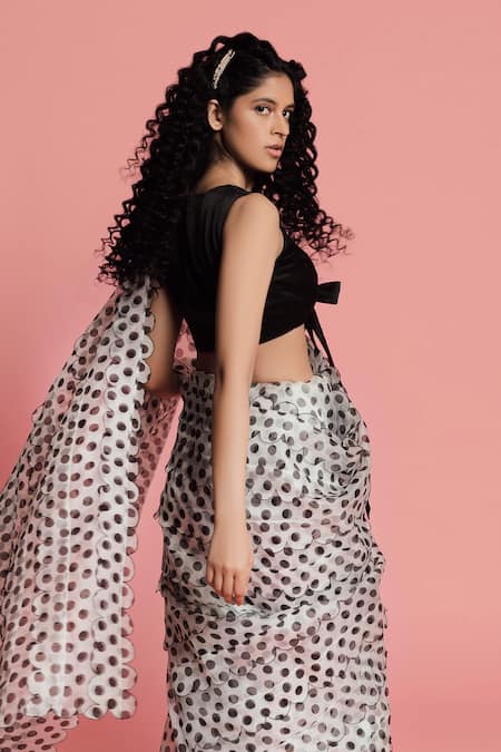 Buy_Label Earthen_White Organza Silk V Neck Polka Dot Saree _Online_at_Aza_Fashions
