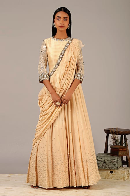Khwaab by Sanjana Lakhani Floral Embroidered Draped Saree Gown | Green,  Floral Motifs, Dola Silk, Scallop, Elbow | Saree gown, Draped saree gown,  Gowns
