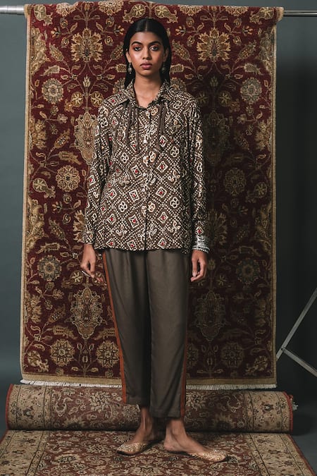 Shop Sonam Luthria Green Rayon Bandhani Shirt Collar Tassel Detailing And Pant Set at Aza Fashions Shop_Sonam Luthria_Green Rayon Bandhani Shirt Collar Tassel Detailing And Pant Set_at_Aza_Fashions