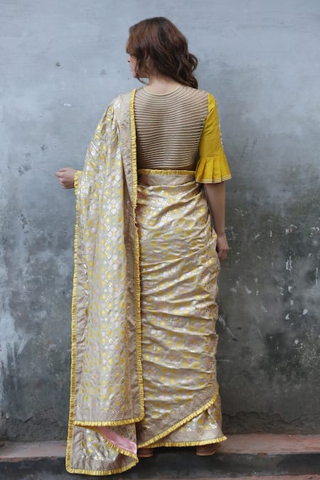 Shop_I am Design_Beige Silk Round Printed Saree Set _at_Aza_Fashions
