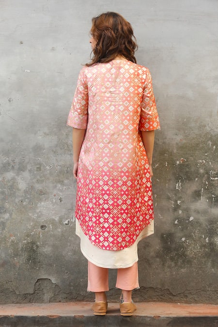 Shop I Am Design Off White Silk Round Printed Layered Kurta Set at Aza Fashions Shop_I Am Design_Off White Silk Round Printed Layered Kurta Set _at_Aza_Fashions