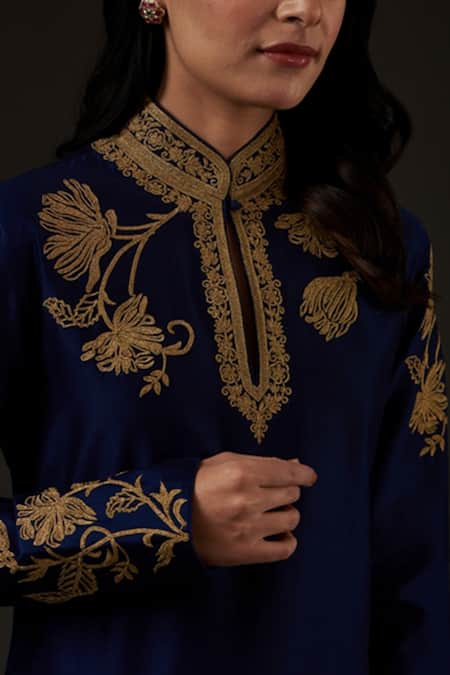 Balance By Rohit Bal_Blue Cotton, Chanderi Floral Mandarin Collar Embroidered Kurta Set _Online_at_Aza_Fashions
