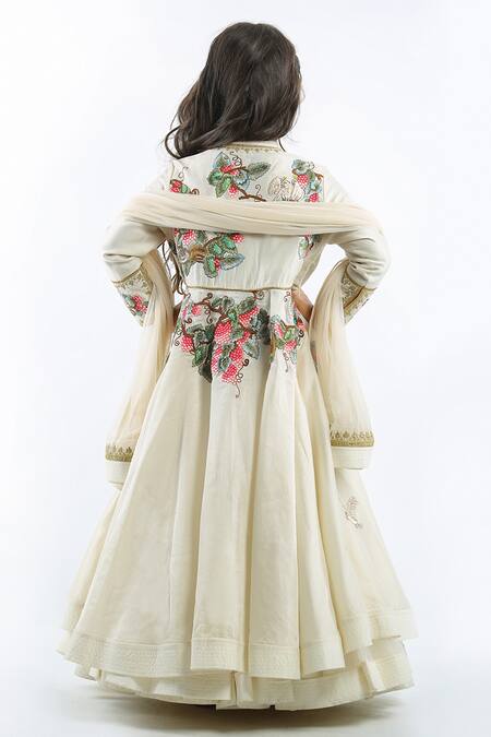 Shop Bal Bachche By Rohit Bal Ivory Chanderi Embroidered Floral Anarkali With Dupatta at Aza Fashions Shop_Bal Bachche By Rohit Bal_Ivory Chanderi Embroidered Floral Anarkali With Dupatta_at_Aza_Fashions