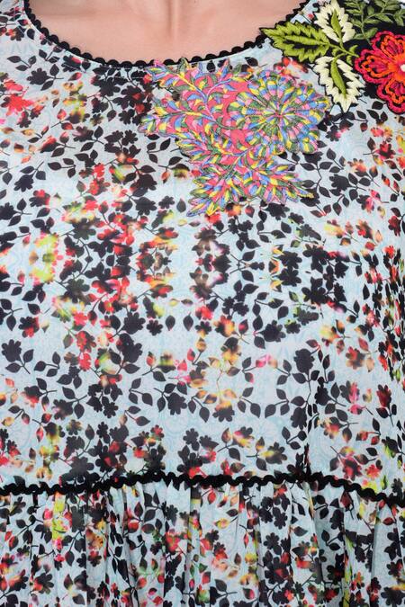 Bhanuni By Jyoti White Dress Viscose Georgette Inner Rayon Dress Round Neck Printed at Aza Fashions Bhanuni By Jyoti_White Dress Viscose Georgette Inner Rayon Dress Round Neck Printed _at_Aza_Fashions