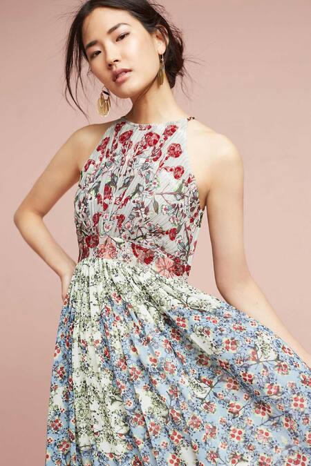 Bhanuni By Jyoti Green Viscose Georgette Round Floral Printed Gown Online at Aza Fashions Bhanuni By Jyoti_Green Viscose Georgette Round Floral Printed Gown _Online_at_Aza_Fashions