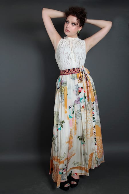 Buy_Bhanuni By Jyoti_White Viscose Crepe Printed Skirt _Online_at_Aza_Fashions