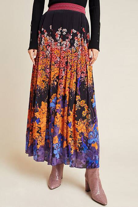 Shop Bhanuni By Jyoti Black Viscose Crepe Floral Printed Skirt at Aza Fashions Shop_Bhanuni By Jyoti_Black Viscose Crepe Floral Printed Skirt _at_Aza_Fashions