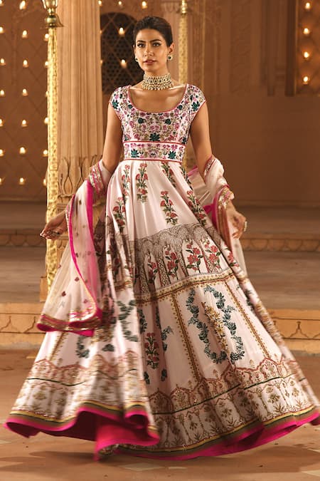 Reynu Taandon Pink Chanderi Silk Scoop Neck Embroidered Anarkali With Dupatta 
