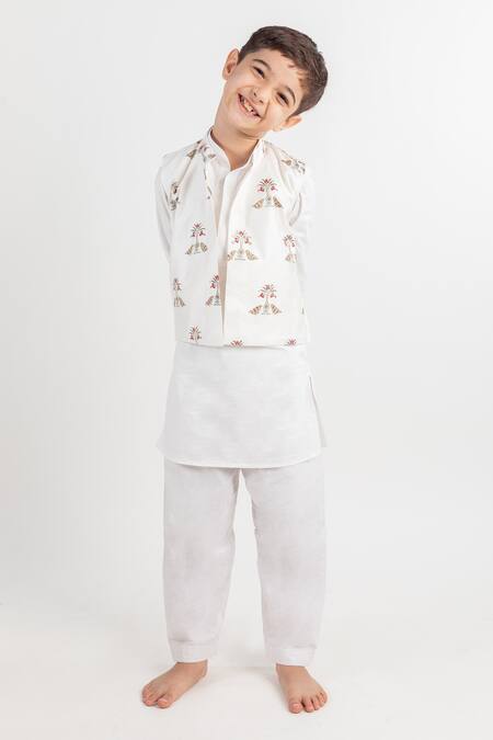 MR Brat_White Cotton, Muslin Sequins, Embroidery Bird Motif Printed Bundi Kurta Set _Online_at_Aza_Fashions