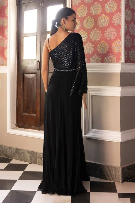 Shop Basanti - Kapde Aur Koffee Black Georgette Sequins One Shoulder Embroidered Gown at Aza Fashions Shop_Basanti - Kapde Aur Koffee_Black Georgette Sequins One Shoulder Embroidered Gown_at_Aza_Fashions