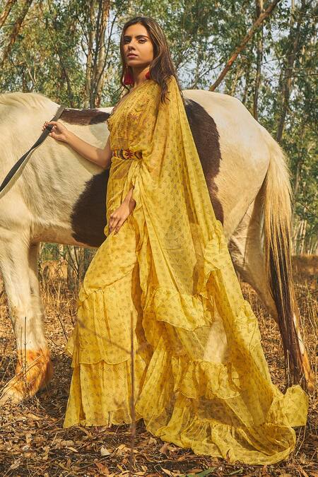 Baise Gaba Yellow Blouse Piece Crepe, Saree Chiffon Geometric Motifs Vesper Ruffle Online at Aza Fashions Baise Gaba_Yellow Blouse Piece Crepe, Saree Chiffon Geometric Motifs Vesper Ruffle _Online_at_Aza_Fashions