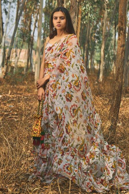 Baise Gaba Grey Blouse Piece Crepe, Saree Chiffon Floral Motifs Sundown Ruffle Online at Aza Fashions Baise Gaba_Grey Blouse Piece Crepe, Saree Chiffon Floral Motifs Sundown Ruffle_Online_at_Aza_Fashions