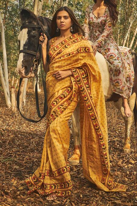 Buy Baise Gaba Yellow Blouse Piece Natural Crepe, Saree Chanderi Geometric Motifs Mehtaab Online at Aza Fashions Buy_Baise Gaba_Yellow Blouse Piece Natural Crepe, Saree Chanderi Geometric Motifs Mehtaab_Online_at_Aza_Fashions
