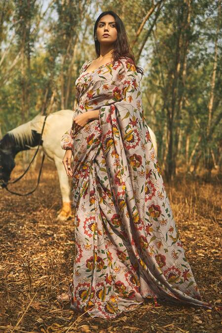 Baise Gaba Grey Chanderi Floral Motifs Gulma Saree Online at Aza Fashions Baise Gaba_Grey Chanderi Floral Motifs Gulma Saree_Online_at_Aza_Fashions