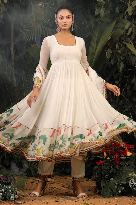 White anarkali cheap churidar