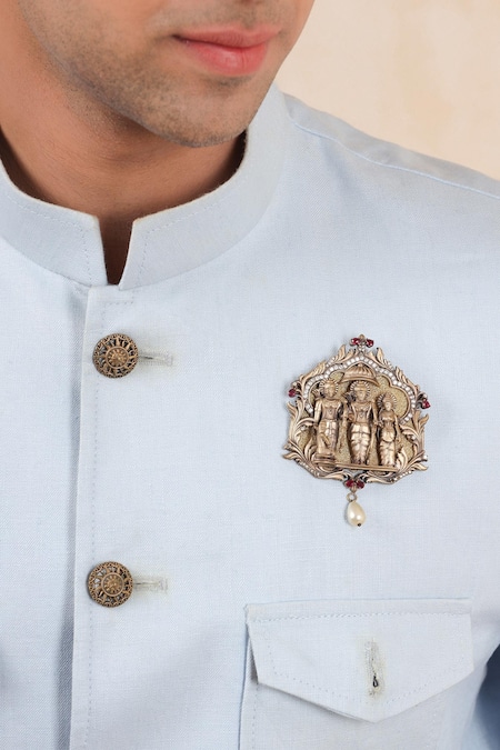 Cosa Nostraa_Gold Stones Temple Motif Antique Brooch _Online_at_Aza_Fashions