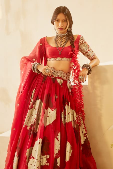 Bhumika Sharma_Red Raw Silk, Organza U Neck Bridal Lehenga Set_at_Aza_Fashions