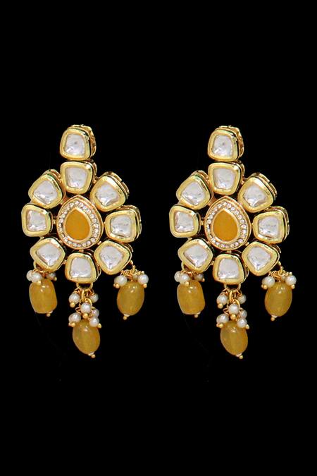 Shop BelsI'S Gold Plated Kundan Polki Pendant Choker Set at Aza Fashions Shop_BelsI'S_Gold Plated Kundan Polki Pendant Choker Set_at_Aza_Fashions