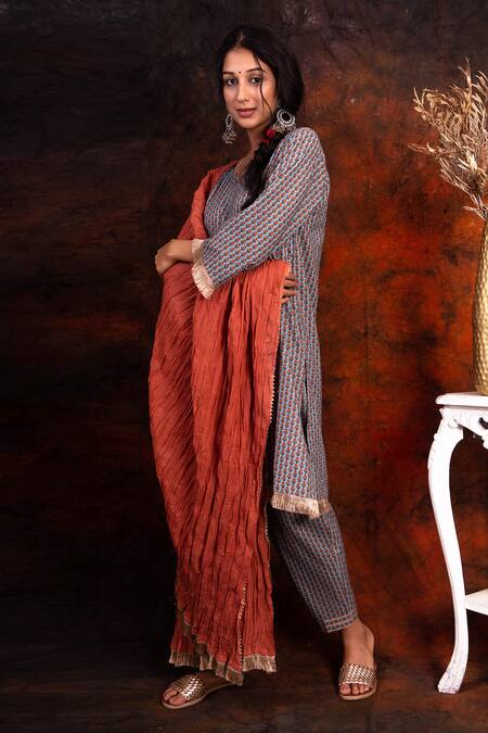 Buy_Tashee_Blue Cotton Round Block Print Kurta Set _Online_at_Aza_Fashions