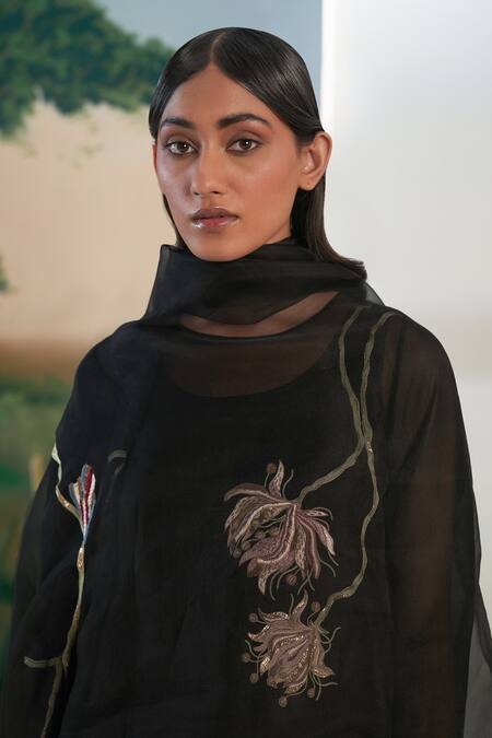 Febo6 Black Silk Organza Floral, Zari Round Kurta Set at Aza Fashions Febo6_Black Silk Organza Floral, Zari Round Kurta Set _at_Aza_Fashions