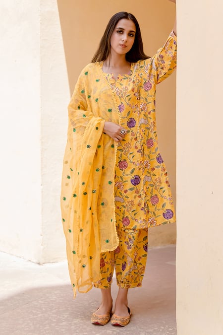 Buy Yellow Floral Print Kurta Set For Women by Gulabo Jaipur Online at ...