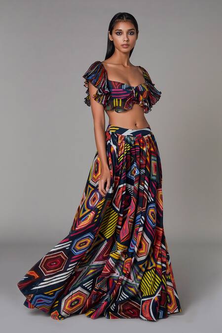 Saaksha & Kinni_Multi Color Chiffon And Satin Abstract Print Sweetheart Neck Blouse_Online_at_Aza_Fashions