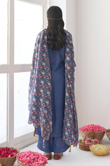 Shop_Negra Elegante_Blue Chanderi, Cotton Silk Digital Print, Mirror Work V Neck Peony Kurta Set_Online_at_Aza_Fashions