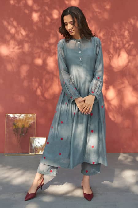 Shop Naaz By Noor Grey Cotton, Organza, Chanderi Round Embroidered Anarkali And Pant Set at Aza Fashions Shop_Naaz By Noor_Grey Cotton, Organza, Chanderi Round Embroidered Anarkali And Pant Set _at_Aza_Fashions