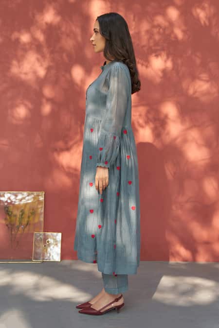 Buy Naaz By Noor Grey Cotton, Organza, Chanderi Round Embroidered Anarkali And Pant Set Online at Aza Fashions Buy_Naaz By Noor_Grey Cotton, Organza, Chanderi Round Embroidered Anarkali And Pant Set _Online_at_Aza_Fashions