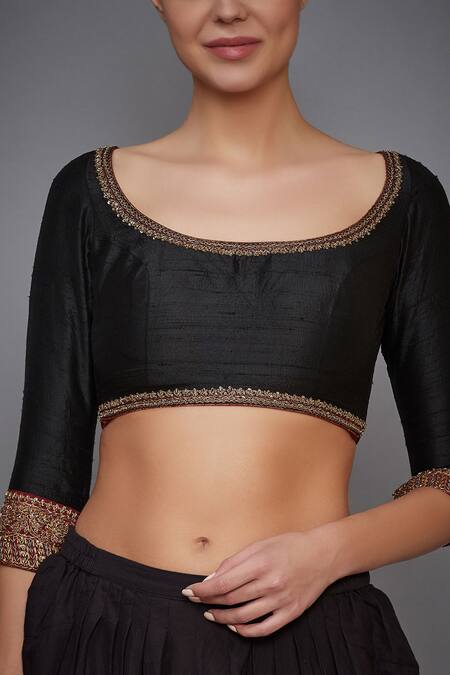 Buy Black Sarees for Women by AHALYAA Online | Ajio.com