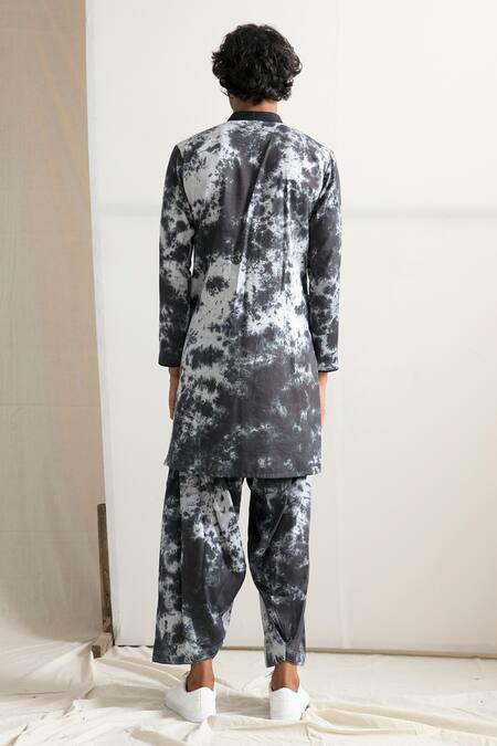 Shop Bohame Black Bamboo Blend Tie-dye Kurta Set at Aza Fashions Shop_Bohame_Black Bamboo Blend Tie-dye Kurta Set_at_Aza_Fashions