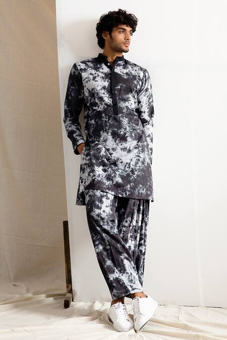 Bohame_Grey Bamboo Blend Quilted Bundi And Kurta Set _Online_at_Aza_Fashions