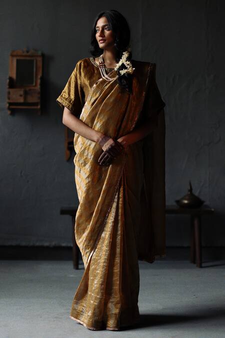 Buy_Shorshe Clothing_Gold Handloom Tissue, Lining Shantoon Plain Round Neck Blouse _Online_at_Aza_Fashions