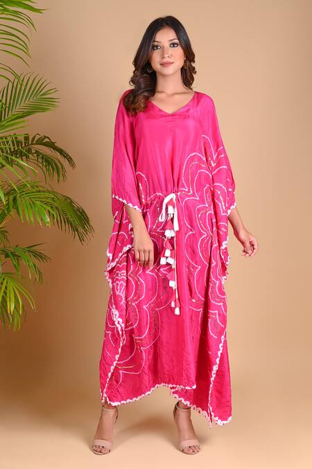 Dyelogue_Pink Habutai Silk Bandhani Kaftan _Online_at_Aza_Fashions
