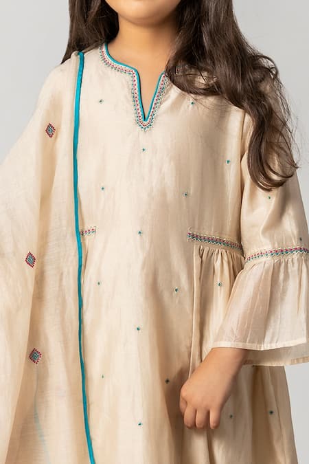 BOTEH White Chanderi Cotton, Cotton, Silk Embroidery Kurta Set Online at Aza Fashions BOTEH_White Chanderi Cotton, Cotton, Silk Embroidery Kurta Set _Online_at_Aza_Fashions